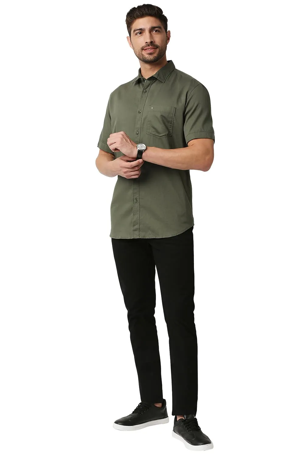 Basics Slim Fit Herringbone Shirt