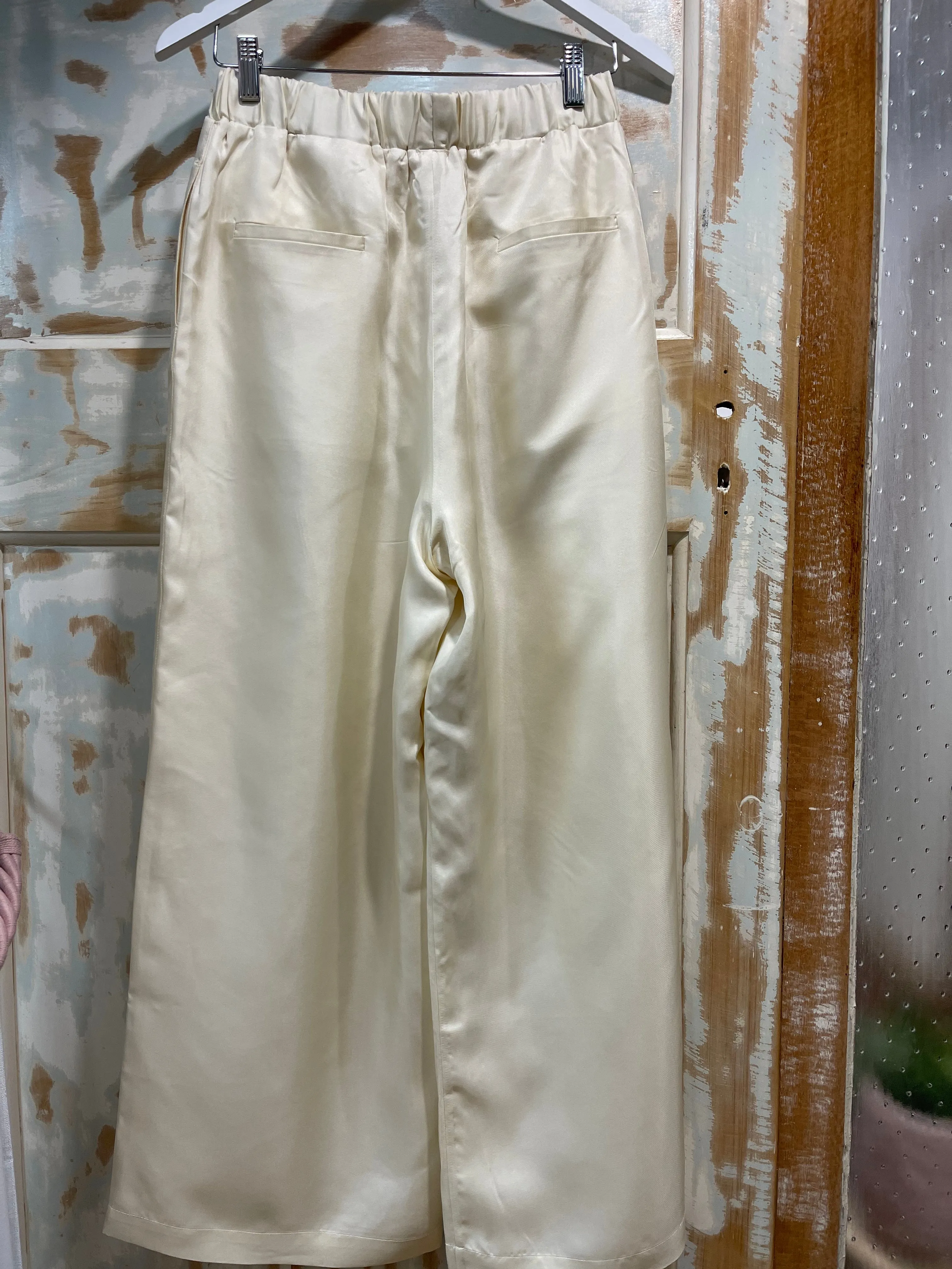 Brulee Pants in Cream