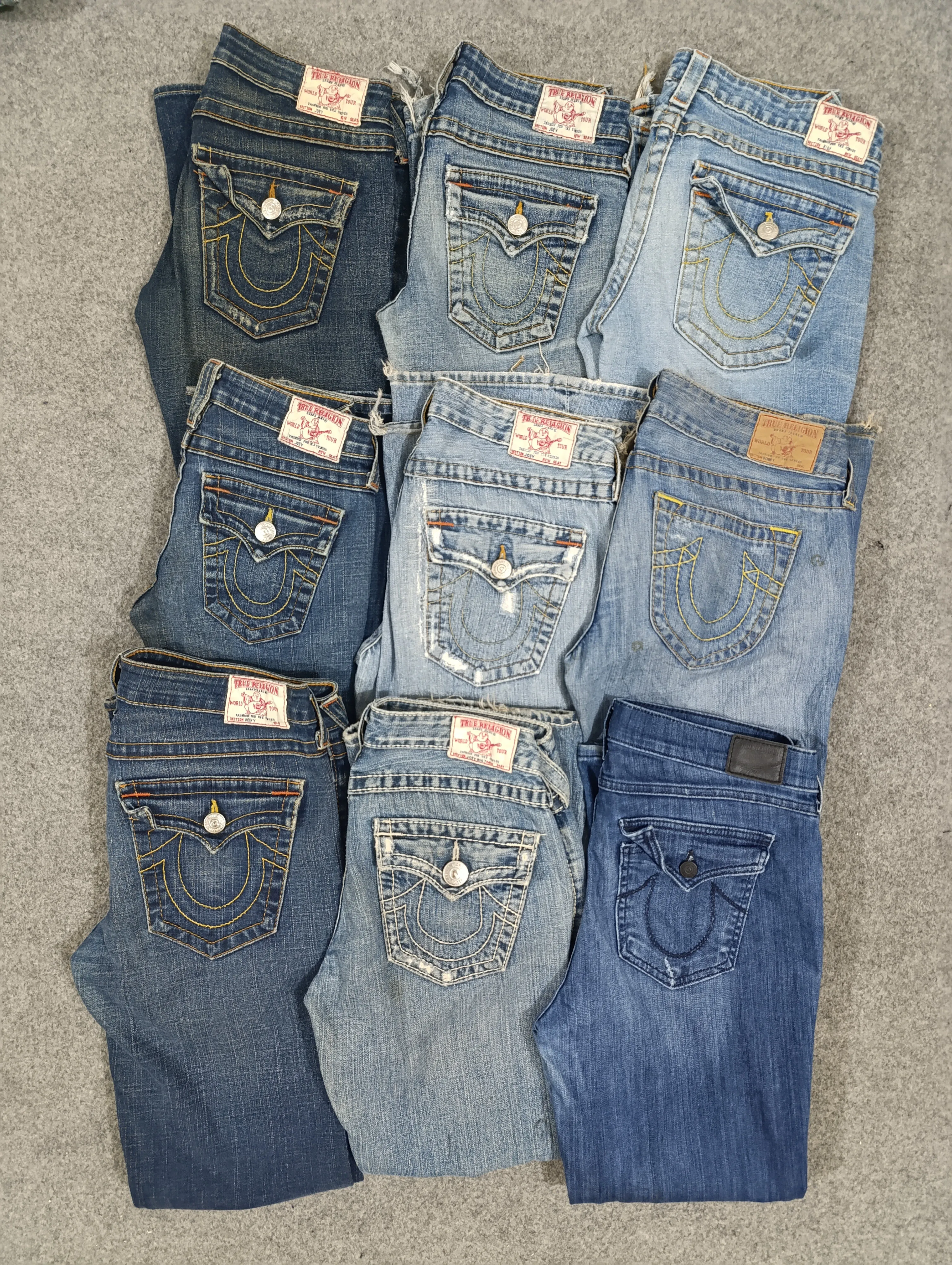 HD057 Ladies Y2K True Religion Flared Jeans - 30 pcs