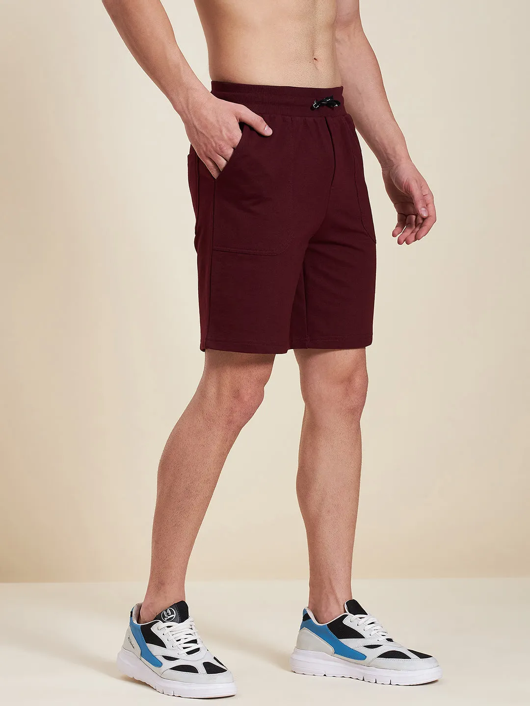 Men Maroon Overlock Detail Bermuda Shorts