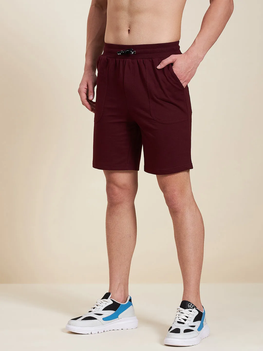 Men Maroon Overlock Detail Bermuda Shorts