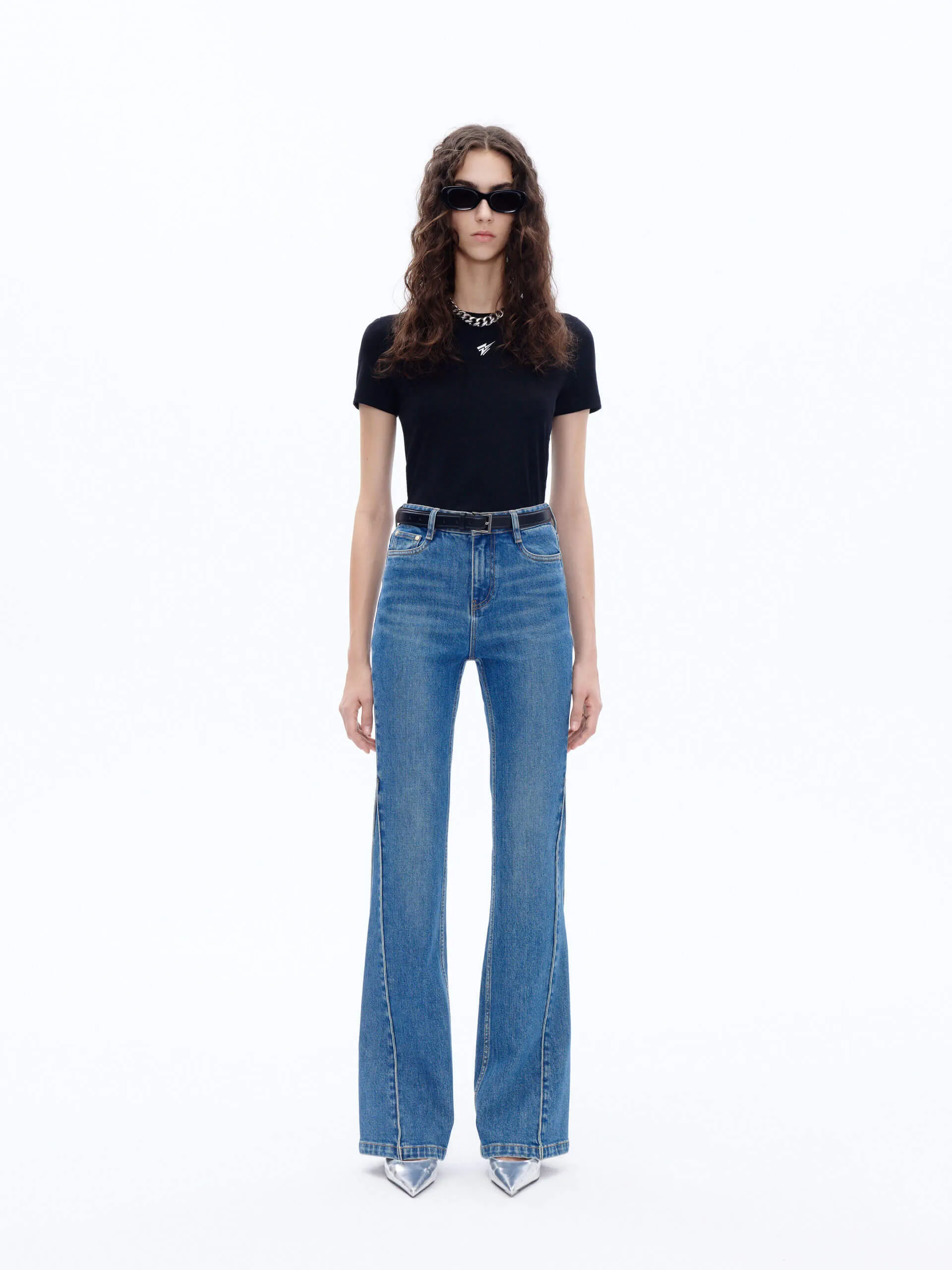 Mid Waist Flared Jeans